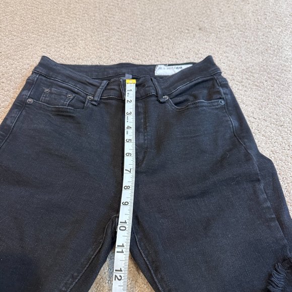 Rag & Bone Jeans Capri Mid Rise Skinny Destroyed Step Hem Black Hampton Size 27 - Picture 10 of 16